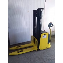 Штабелер электрический самоходный HYSTER 1.2 3,97м